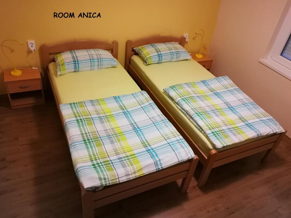 Apartment And Room Anica Толмин Екстериор снимка