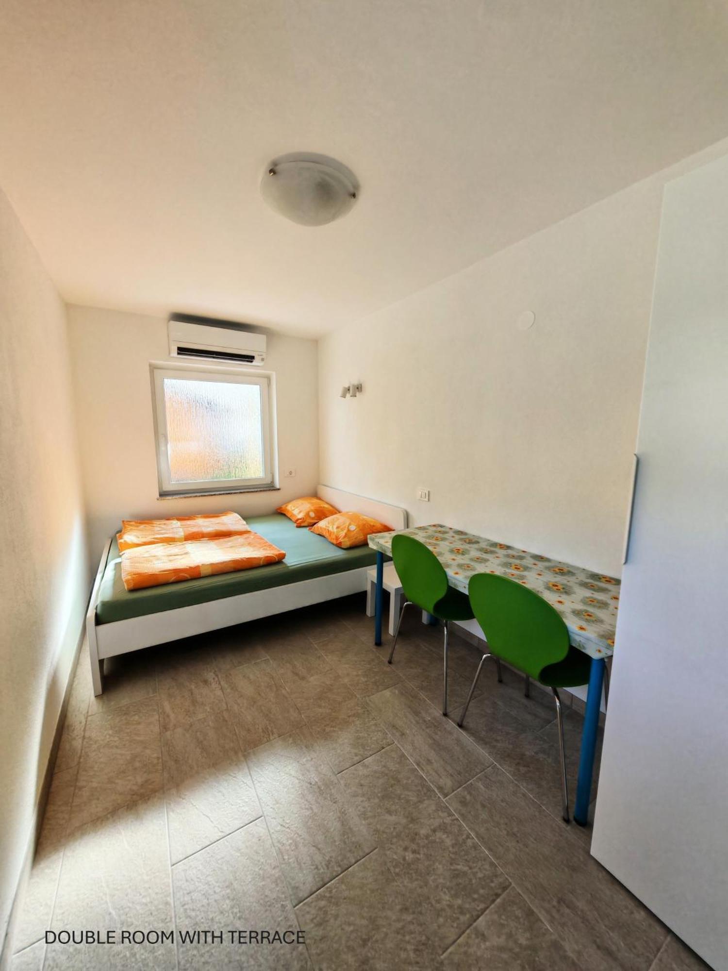 Apartment And Room Anica Толмин Екстериор снимка