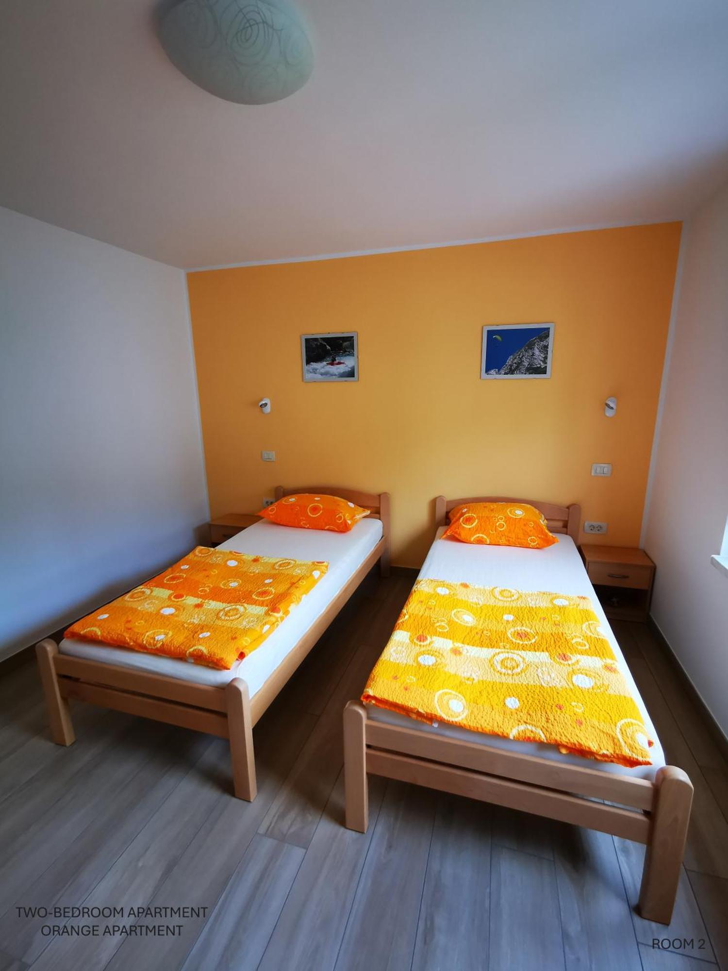 Apartment And Room Anica Толмин Екстериор снимка