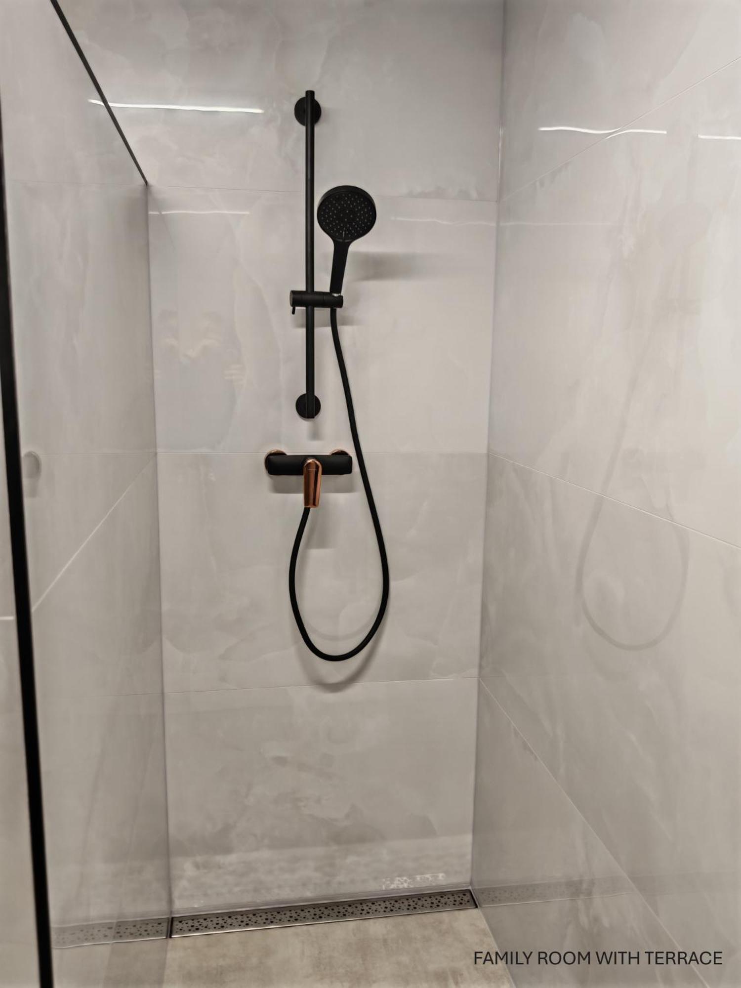 Apartment And Room Anica Толмин Екстериор снимка