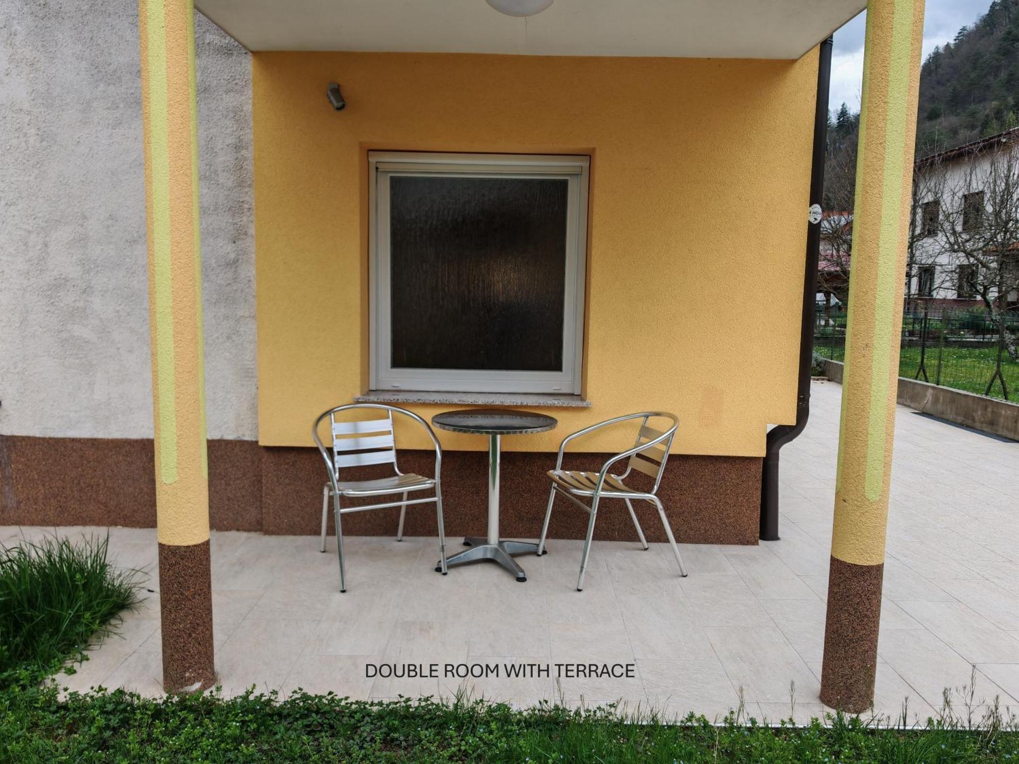 Apartment And Room Anica Толмин Екстериор снимка